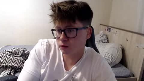 Max online show from 07/09/26, 04:05