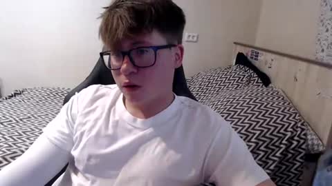 Max online show from 07/21/26, 04:26