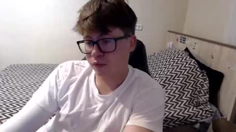 Max online show from 07/22/26, 03:42