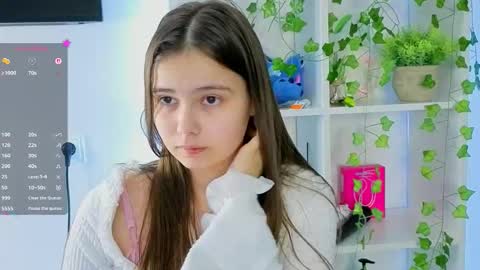 Julia Next stream  online show from 02/15/26, 04:25