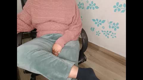 your_charming_baby online show from 12/30/24, 06:31