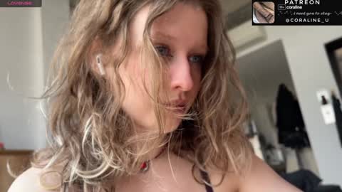 your_coraline_ online show from 01/17/25, 07:41