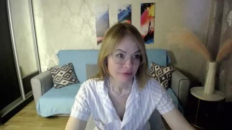 your_crush_12 online show from 11/25/25, 08:03