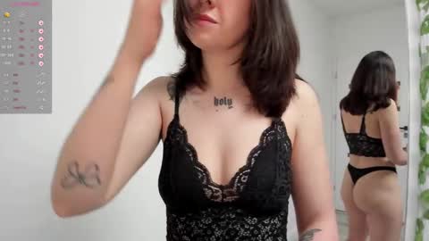 Adrianne online show from 02/10/26, 04:00