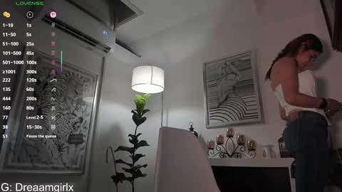 Snapshot of your_dreaamgirlx chatting on 01/09/26, 03:09 Isabella online show from 01/09/26, 03:09