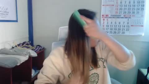 your_dreamgirlxxx69 online show from 02/03/25, 04:57