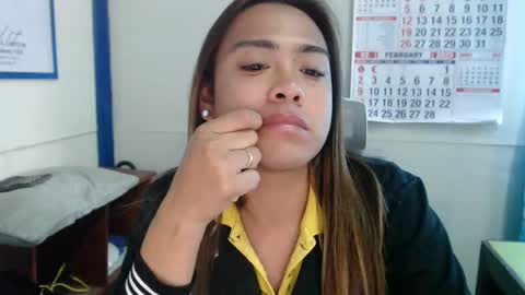 your_dreamgirlxxx69 online show from 02/05/25, 06:13