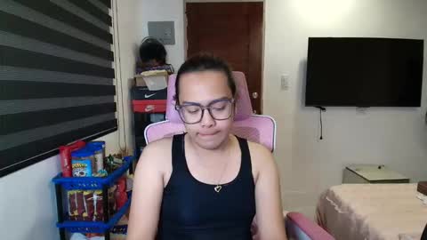 your_dreamgirlxxx69 online show from 03/09/26, 12:31