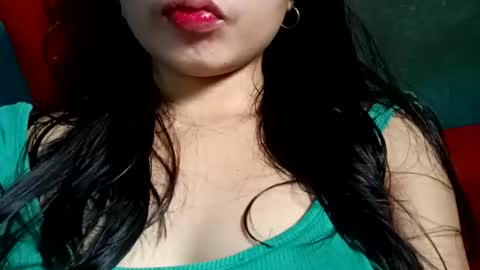 Snapshot of your_fantasy5 chatting on 11/21/25, 02:21 your_fantasy5 online show from 11/21/25, 02:21