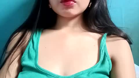 Snapshot of your_fantasy5 chatting on 01/12/26, 11:43 your_fantasy5 online show from 01/12/26, 11:43