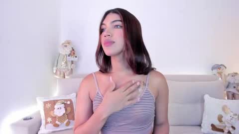 Snapshot of your_favorite_doll_ chatting on 12/15/24, 09:20 Eliza online show from 12/15/24, 09:20