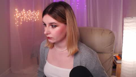 Freya online show from 12/25/24, 06:19