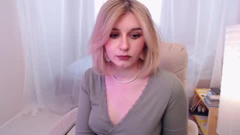 Freya online show from 02/13/25, 11:17