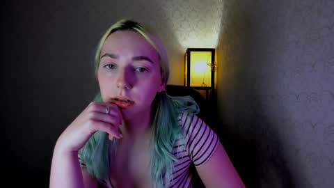 Cora online show from 12/03/24, 05:20