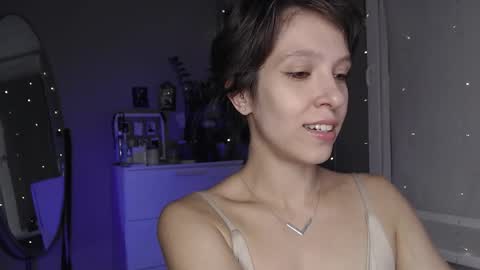 Alex and Kris long hair online show from 09/09/25, 08:41