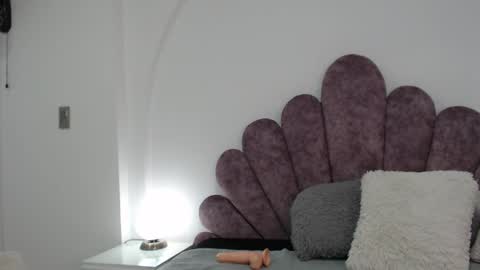 your_lady_milf online show from 02/16/25, 03:16