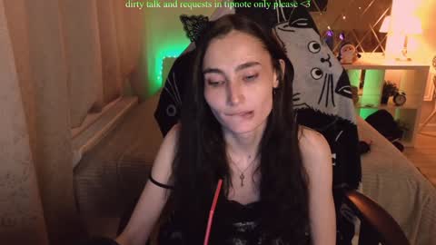 Karina online show from 12/05/24, 10:01