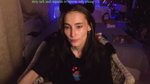 Karina online show from 01/05/25, 05:09
