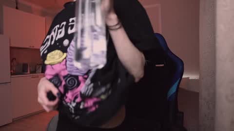 Karina online show from 01/19/25, 10:39