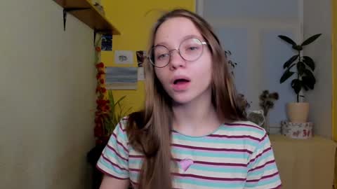 Leslie online show from 12/26/24, 05:19