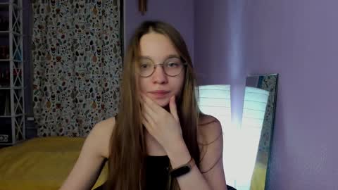 Leslie online show from 01/17/25, 04:28