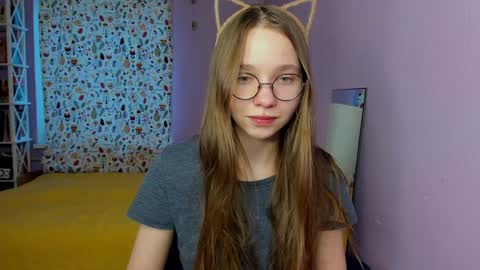 Leslie online show from 01/27/25, 01:09