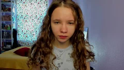 Leslie online show from 09/26/25, 12:20