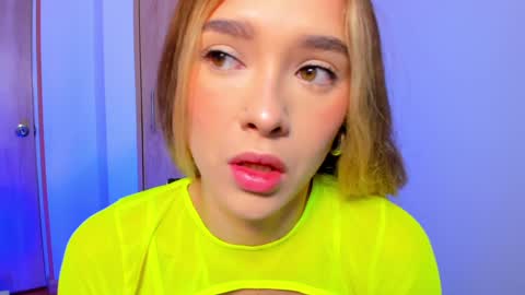 your_little_ online show from 01/15/25, 09:35