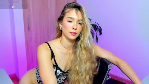 your_little_ online show from 01/31/25, 12:40