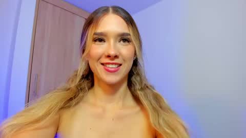 your_little_ online show from 02/17/25, 05:43