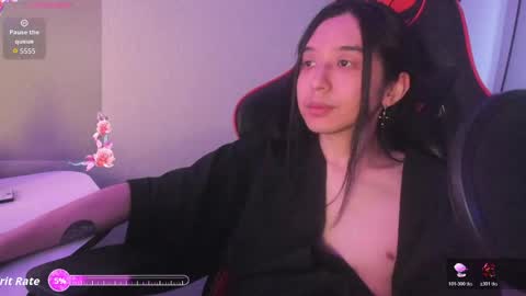 Snapshot of your_little_twink chatting on 06/05/26, 01:45 Han online show from 06/05/26, 01:45