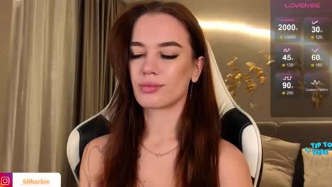 Jessica Loyd online show from 10/18/25, 02:47