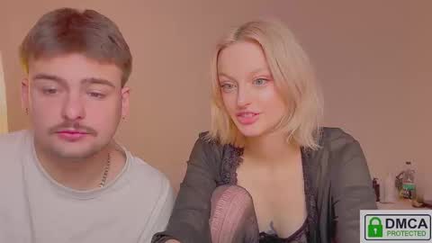 your_molly_mark online show from 12/01/25, 04:45