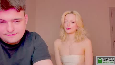 your_molly_mark online show from 04/22/26, 08:54