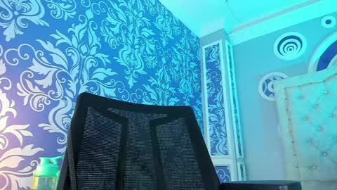 Salome online show from 12/12/24, 02:26