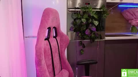 Alice  online show from 04/10/26, 12:49