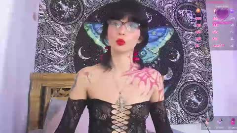 Snapshot of your_rosenrot chatting on 02/11/25, 08:10 Daniela  Help me reach 100 likes online show from 02/11/25, 08:10