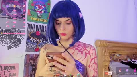 Snapshot of your_rosenrot chatting on 02/26/25, 01:11 Daniela  Help me reach 100 likes online show from 02/26/25, 01:11