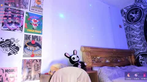 Snapshot of your_rosenrot chatting on 10/03/25, 12:18 Daniela  Help me reach 100 likes online show from 10/03/25, 12:18