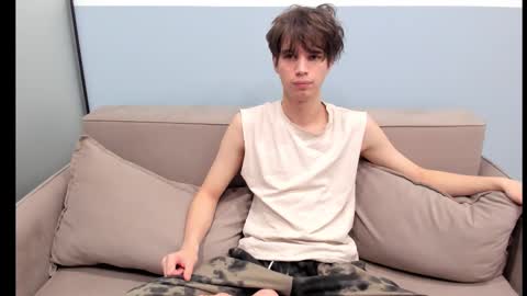 Snapshot of your_shy_guy chatting on 09/29/25, 03:55 your_shy_guy online show from 09/29/25, 03:55