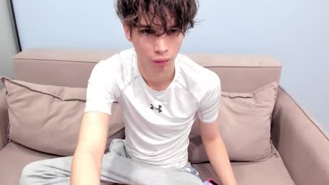Snapshot of your_shy_guy chatting on 12/05/25, 07:54 your_shy_guy online show from 12/05/25, 07:54