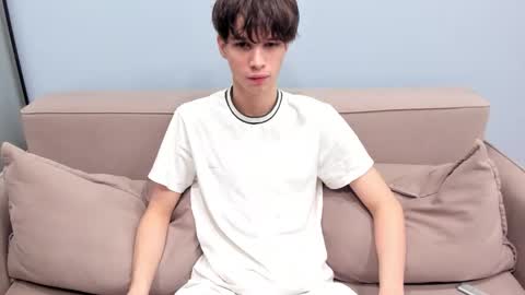 Snapshot of your_shy_guy chatting on 02/08/26, 03:21 your_shy_guy online show from 02/08/26, 03:21