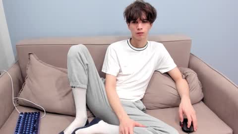 Snapshot of your_shy_guy chatting on 02/28/26, 07:37 your_shy_guy online show from 02/28/26, 07:37