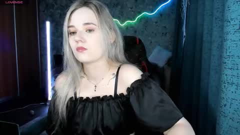 Molly online show from 02/09/26, 02:15