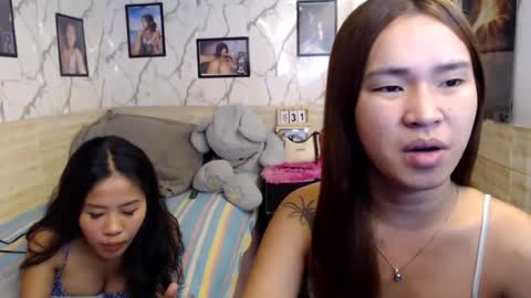 Snapshot of your_twinkletoes18 chatting on 07/31/26, 11:53 your_twinkletoes18 online show from 07/31/26, 11:53