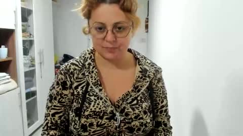 Your Victoria online show from 11/16/25, 09:53