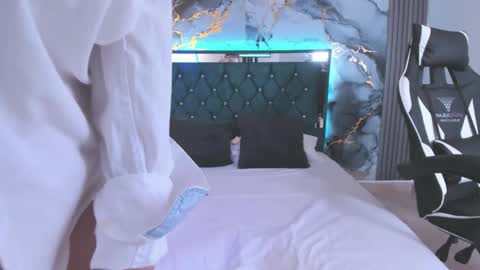 Salome online show from 02/19/26, 07:10