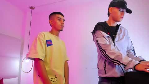 Angel online show from 04/16/26, 01:01