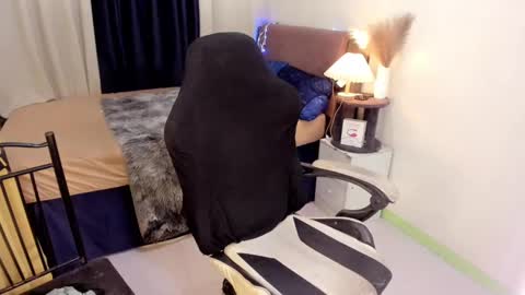 Snapshot of yourasian_bradley chatting on 02/26/25, 02:57 yourasian_bradley online show from 02/26/25, 02:57