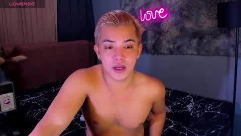 Snapshot of yourasian_bradley chatting on 11/02/25, 04:20 yourasian_bradley online show from 11/02/25, 04:20